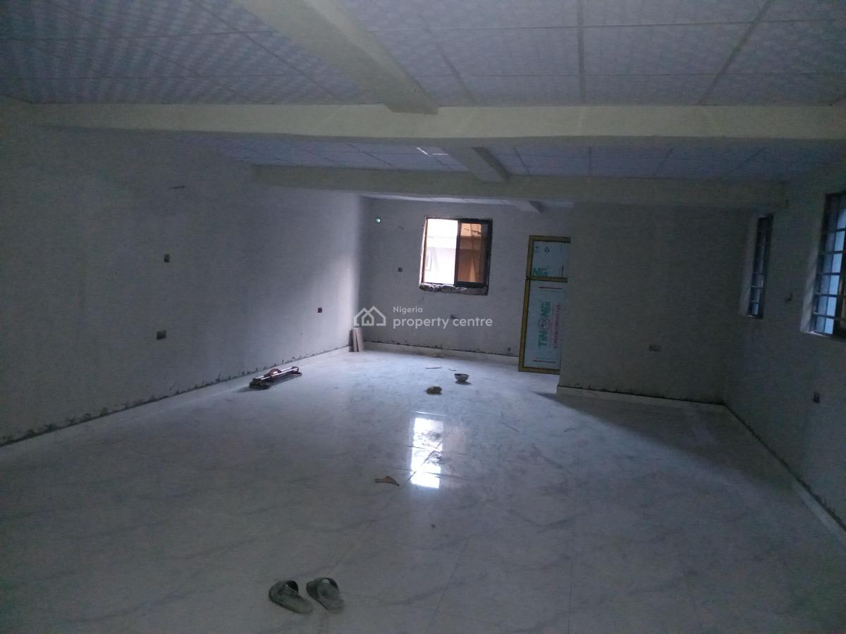 Maxwell  Open Space, H/m Way  By Montgomery  Road, Sabo, Yaba, Lagos, Office Space for Rent