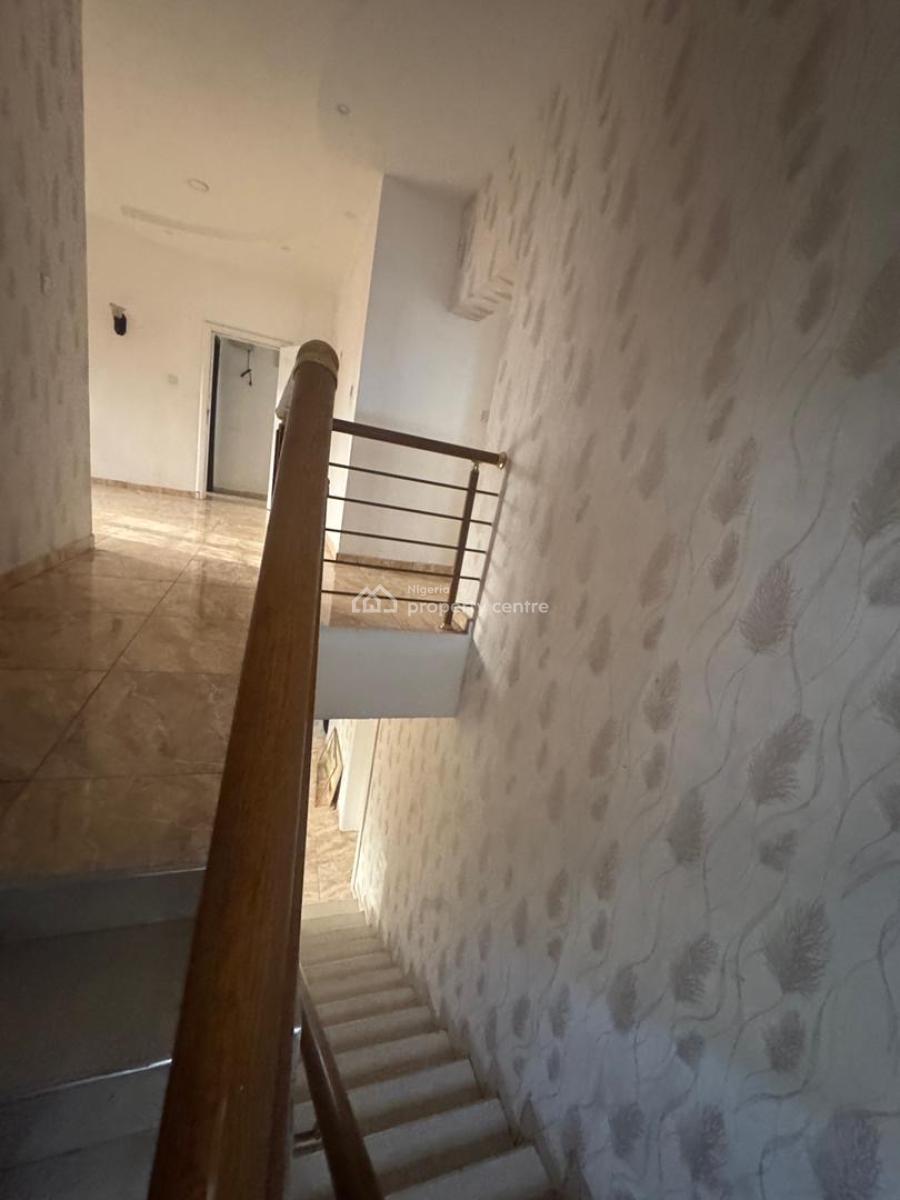5 Bedroom Detached House, Lekki County, Ikota, Lekki, Lagos, Detached Duplex for Rent