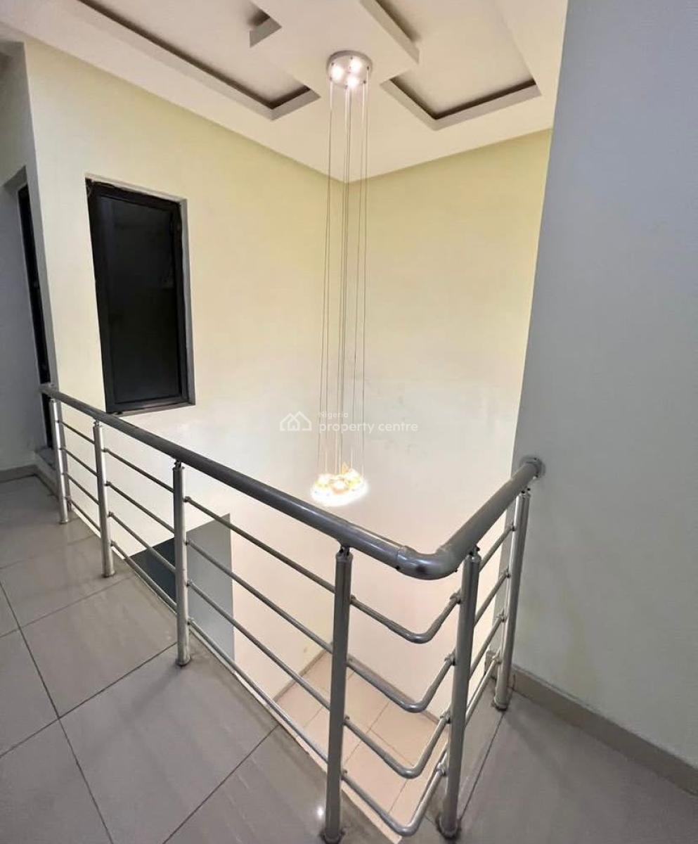 4 Bedroom Terrace Available, Ologolo, Lekki, Lagos, Terraced Duplex for Rent