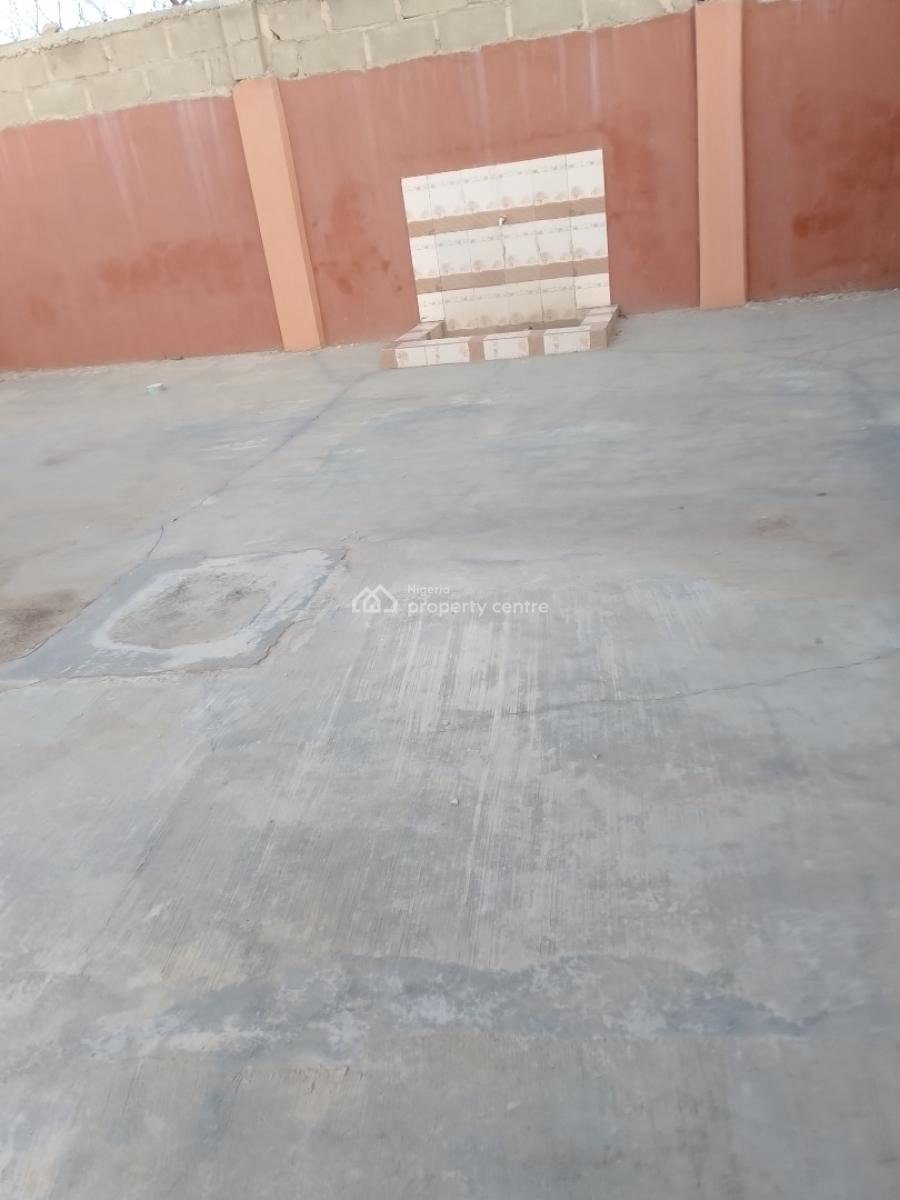 Luxury Room and Parlor, U P S Estate, Igbogbo, Ikorodu, Lagos, Mini Flat (room and Parlour) for Rent