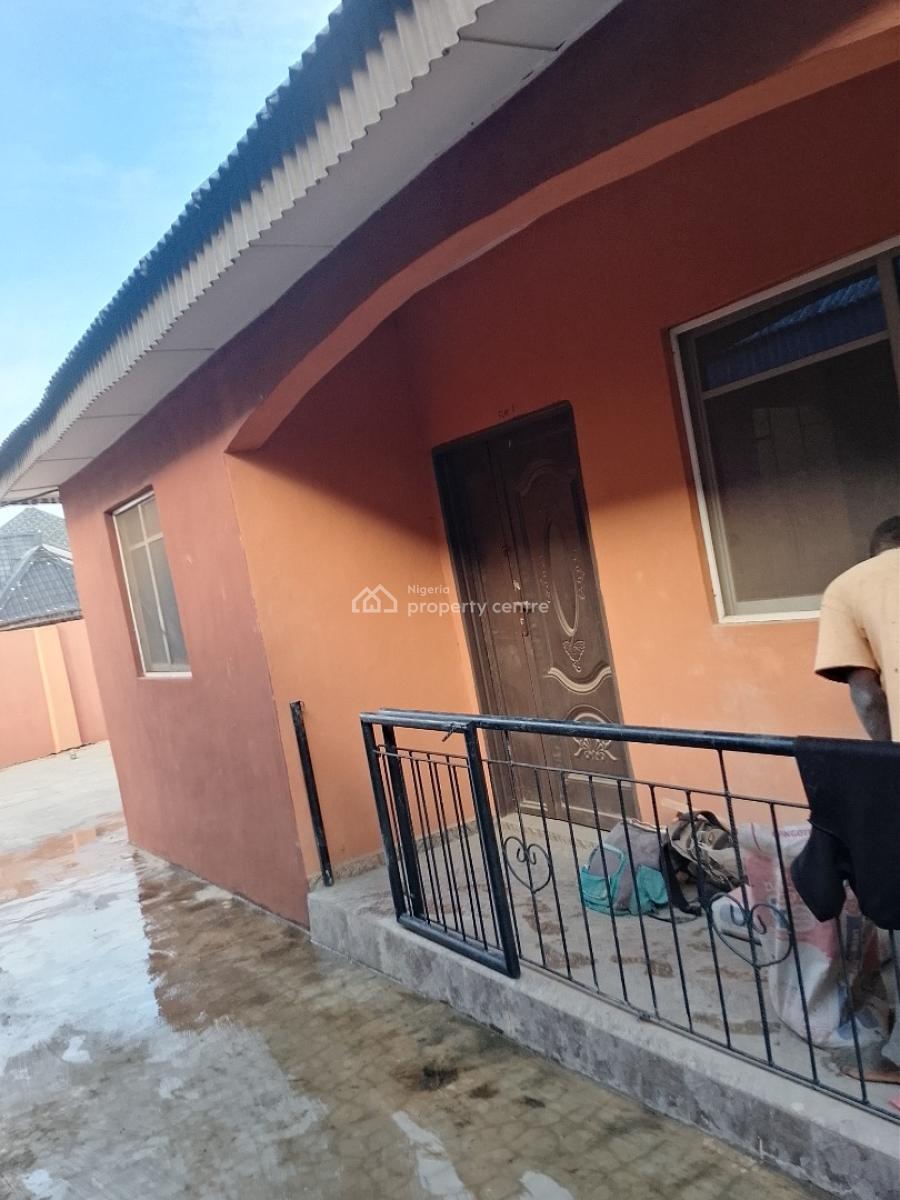 Luxury Room and Parlor, U P S Estate, Igbogbo, Ikorodu, Lagos, Mini Flat (room and Parlour) for Rent