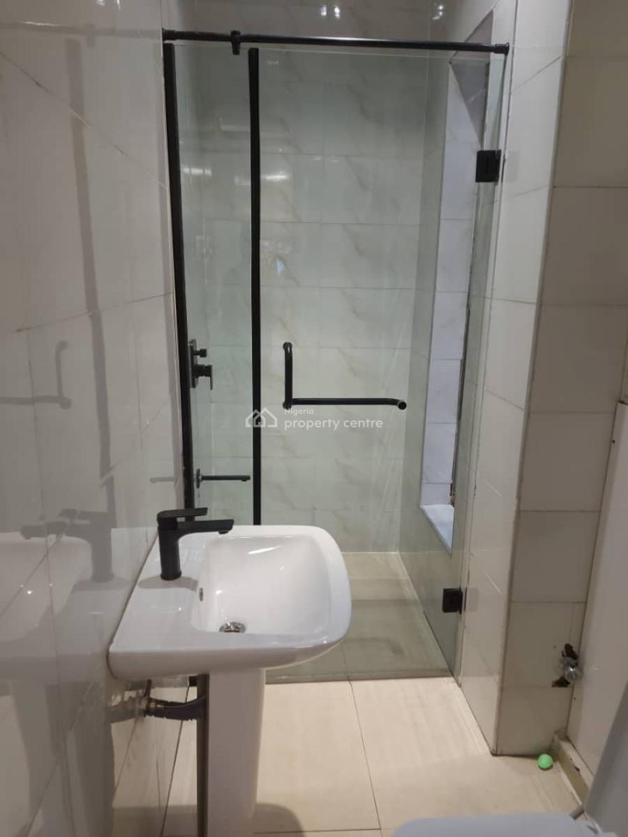 3bedroom Serviced Apartment, Shonibare Estate, Ikeja, Lagos, Flat / Apartment for Rent