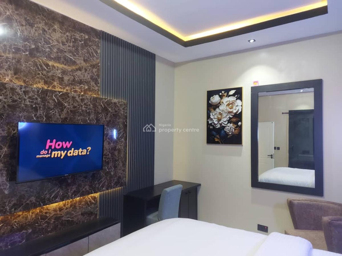 3bedroom Serviced Apartment, Shonibare Estate, Ikeja, Lagos, Flat / Apartment for Rent
