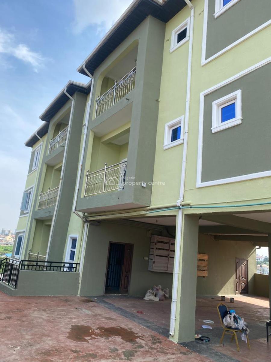 Luxury Blocks of Flat, Olorunfunmi Street Olusosun Oregun, Ojota, Lagos, Flat / Apartment for Rent