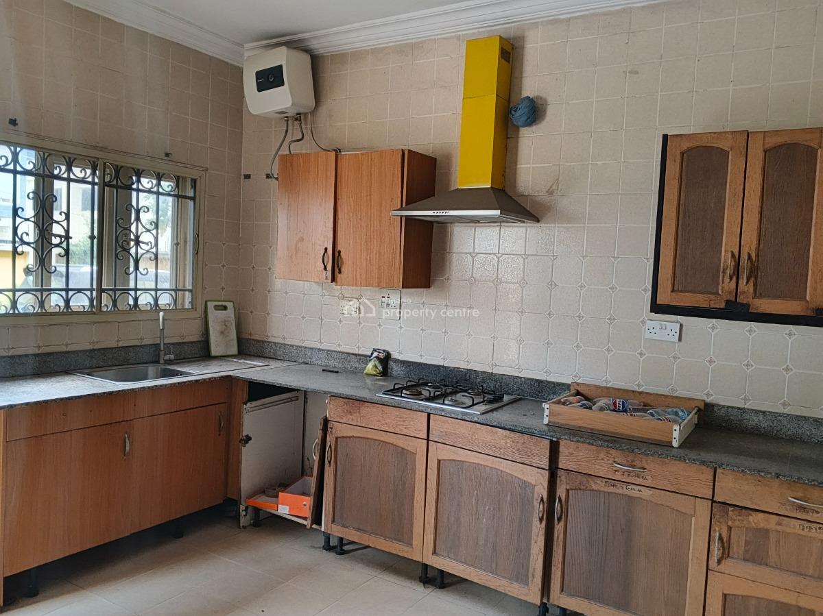 10units of 4 Bedrooms Terrace Duplex Plus 1 Room Bq Located in an Es, Ikeja Gra Lagos, Ikeja, Lagos, Terraced Duplex for Rent