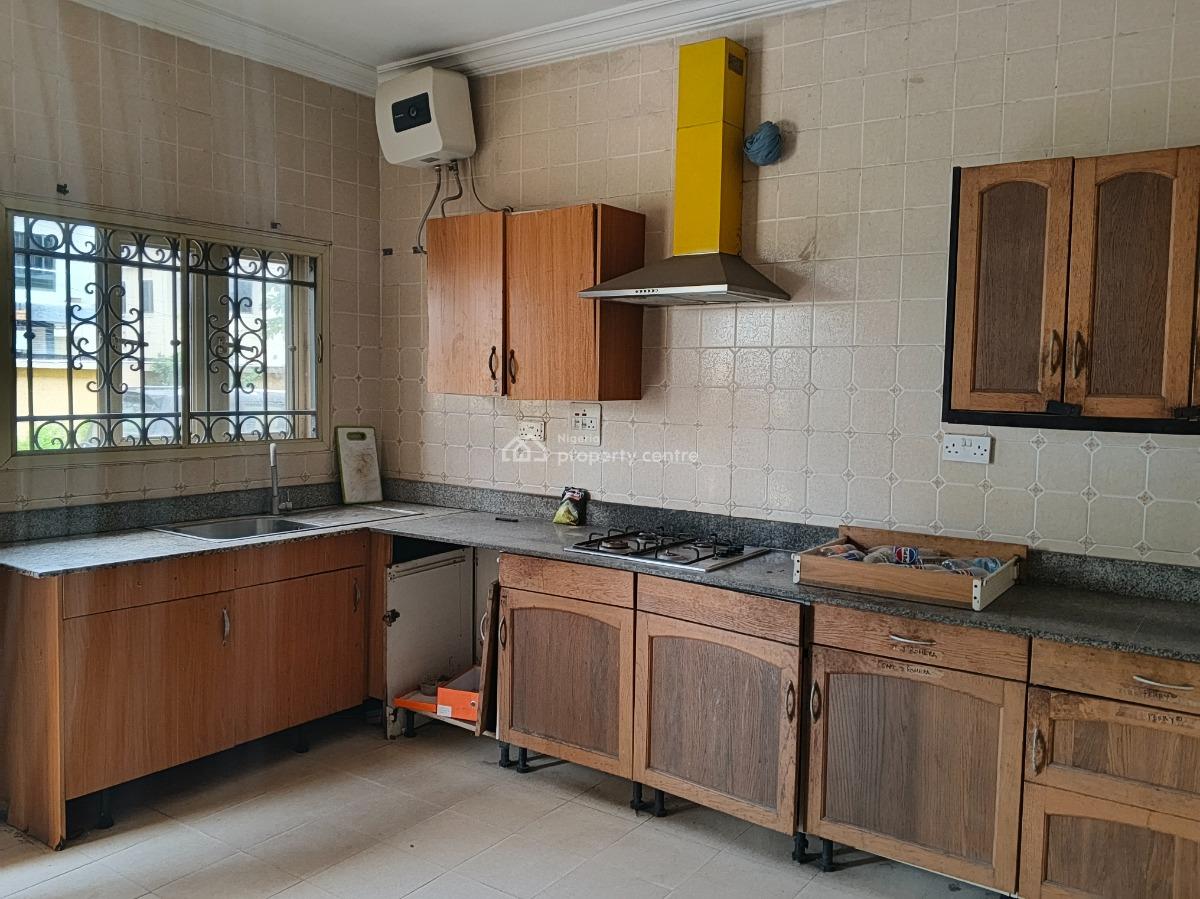 10units of 4 Bedrooms Terrace Duplex Plus 1 Room Bq Located in an Es, Ikeja Gra Lagos, Ikeja, Lagos, Terraced Duplex for Rent