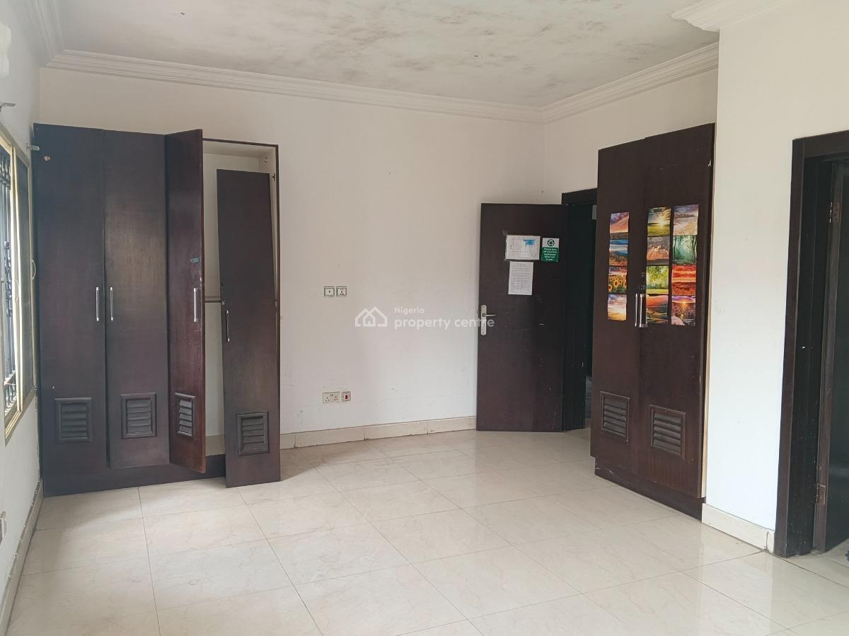 10units of 4 Bedrooms Terrace Duplex Plus 1 Room Bq Located in an Es, Ikeja Gra Lagos, Ikeja, Lagos, Terraced Duplex for Rent