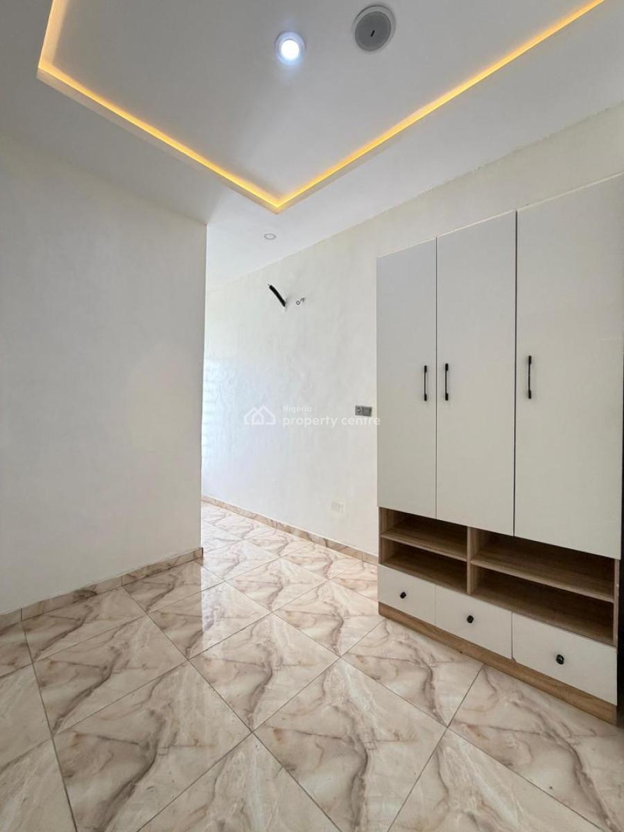 Modern 3-bedroom Terrace Duplex with Bq, Inverter & Solar, Abraham Adesanya, Lekki Expressway, Lekki, Lagos, Terraced Duplex for Sale