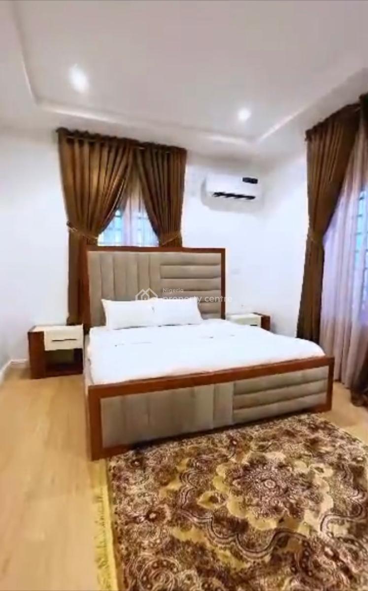Luxury Furnished 2bedroom En-suite Flat, Jahi Gilmor, Jahi, Abuja, Block of Flats for Sale