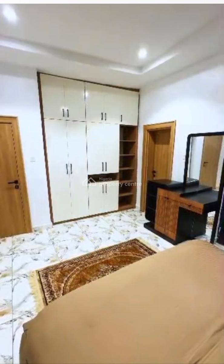 Luxury Furnished 2bedroom En-suite Flat, Jahi Gilmor, Jahi, Abuja, Block of Flats for Sale