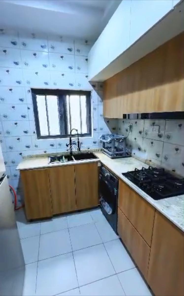 Luxury Furnished 2bedroom En-suite Flat, Jahi Gilmor, Jahi, Abuja, Block of Flats for Sale