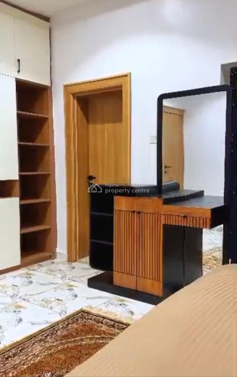 Luxury Furnished 2bedroom En-suite Flat, Jahi Gilmor, Jahi, Abuja, Block of Flats for Sale