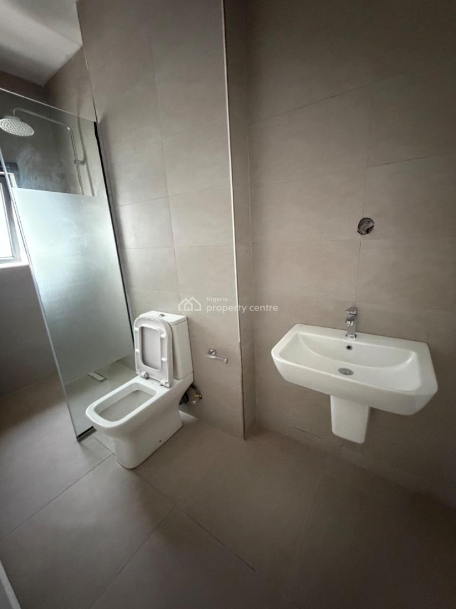 Luxury 3 Bedrooms Flat with Excellent Facilities, Freedom Way, Lekki Phase 1, Lekki, Lagos, Flat / Apartment for Rent