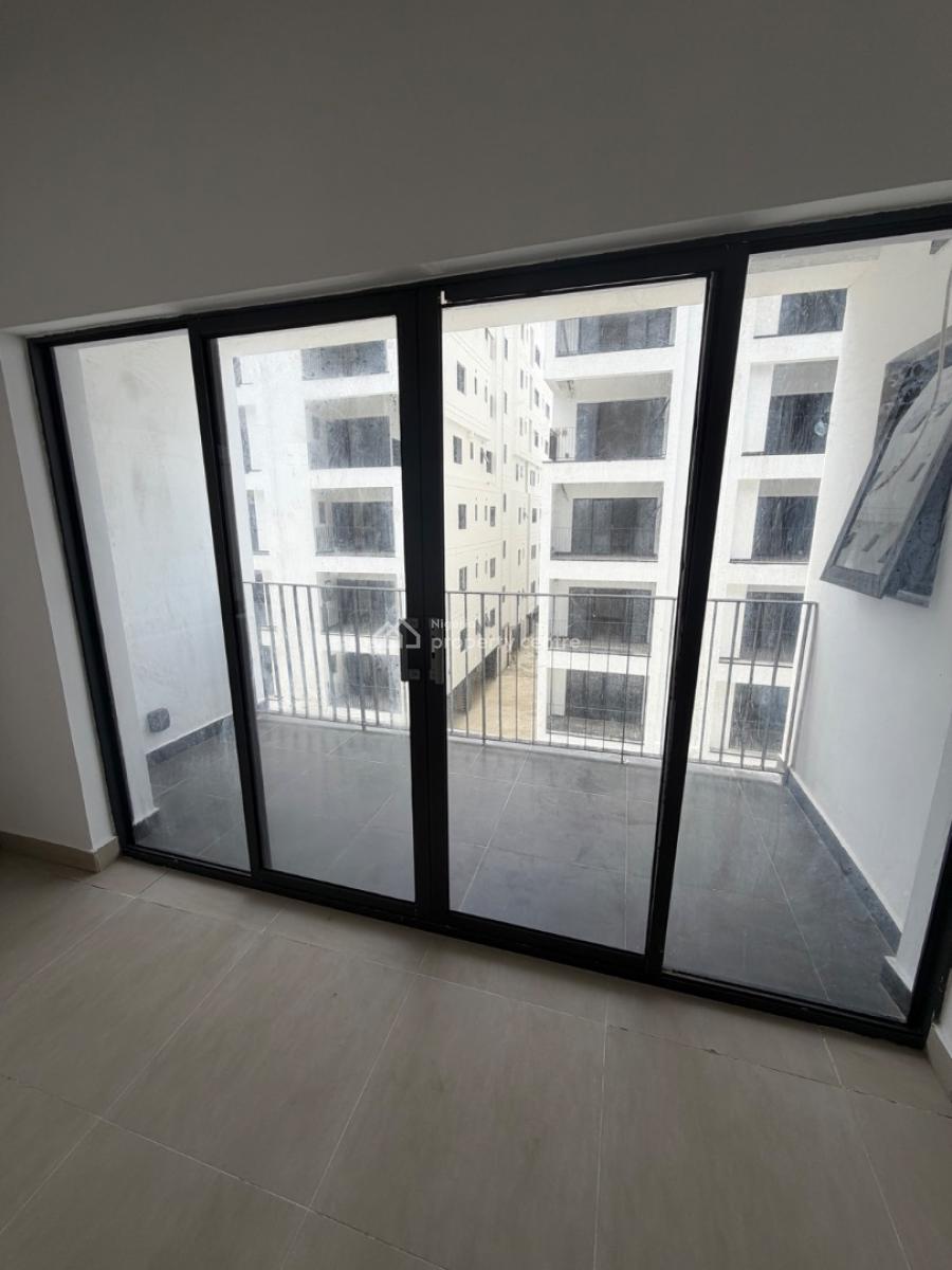 Luxury 3 Bedrooms Flat with Excellent Facilities, Freedom Way, Lekki Phase 1, Lekki, Lagos, Flat / Apartment for Rent