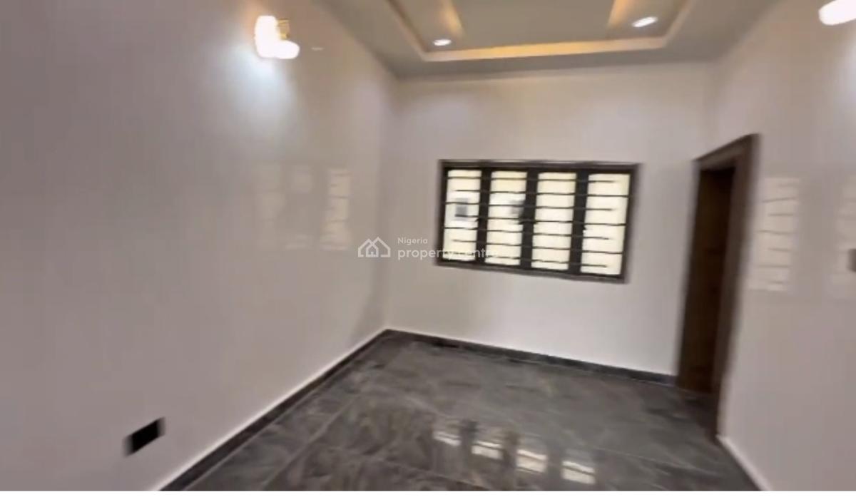 Luxurious Spacious 3 Bedroom En-suite Bungalow + 2 Units Bq, Tarred Road, Gwarimpa Ext, Gwarinpa, Abuja, Detached Bungalow for Sale