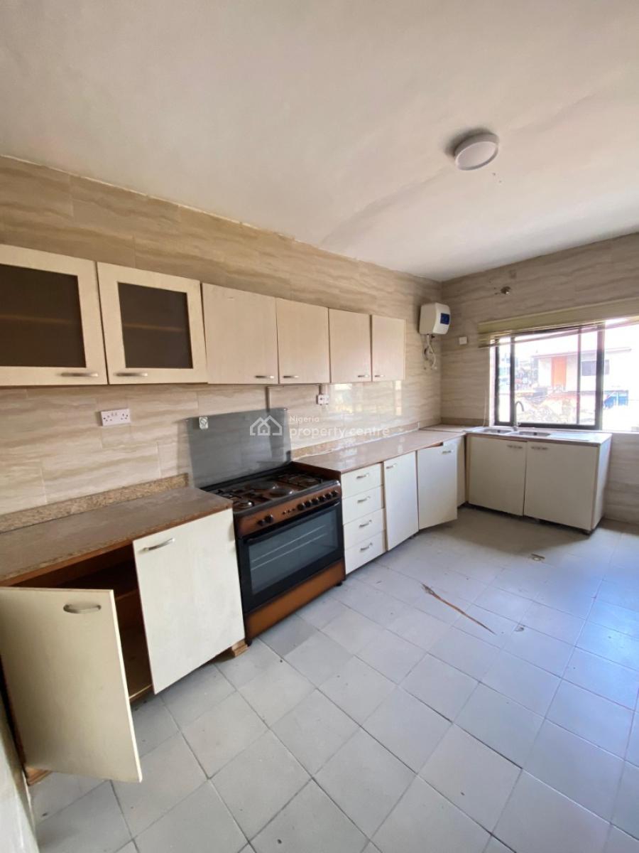 Modern 3bedroom Spacious Apartment with Bq, Lekki Phase 1, Lekki, Lagos, House for Rent