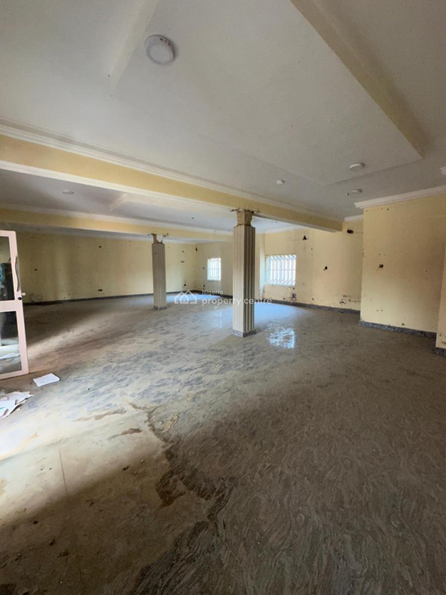 Office Complex, Wuse Zone Abuja, Wuse, Abuja, Plaza / Complex / Mall for Sale
