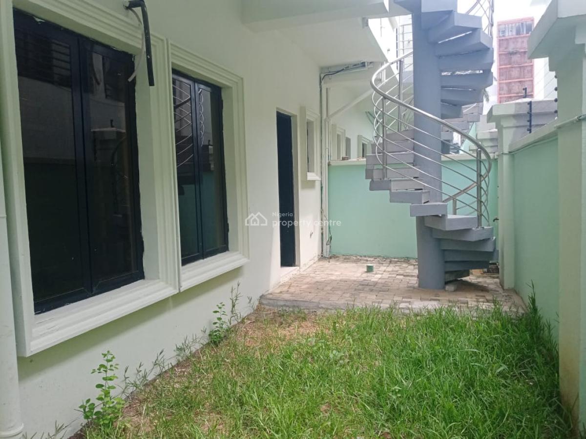 4 Bedroom Terrace Duplex with Bq, Laundry, Personal Backyard/gr, Off Milverton Road ., Old Ikoyi, Ikoyi, Lagos, Terraced Duplex for Sale