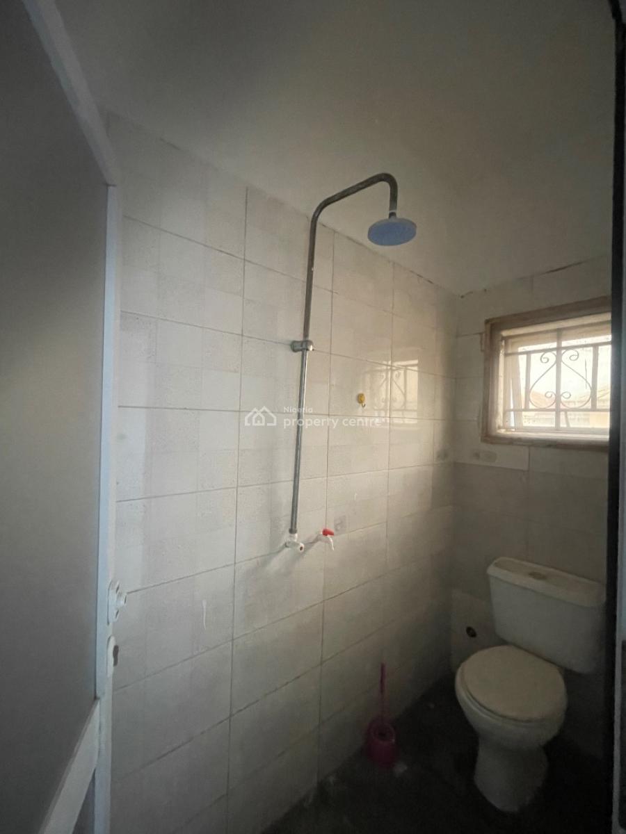 Premium 2 Bed Upstairs Not Far From Estate Gate, Badore, Badore, Ajah, Lagos, House for Rent