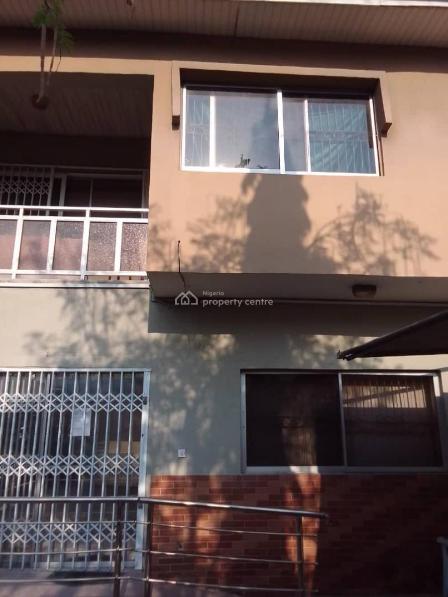 5 Beds Semi-detached House with a Room Bq, Victoria Island (vi), Lagos, Semi-detached Duplex for Sale
