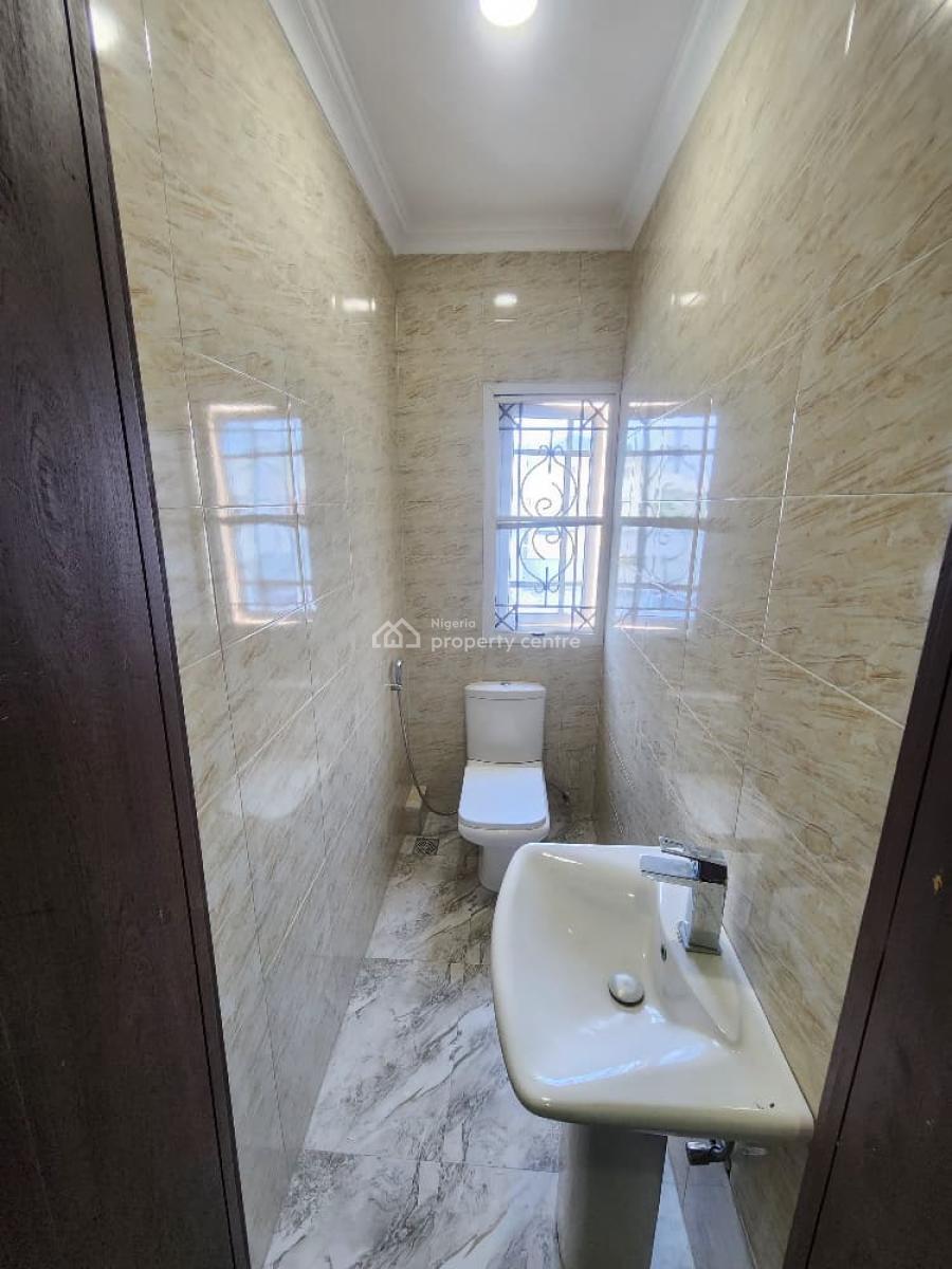 Newly Renovated 3bedroom Ensuite Service Apartment, Ikate, Lekki, Lagos, Flat / Apartment for Rent
