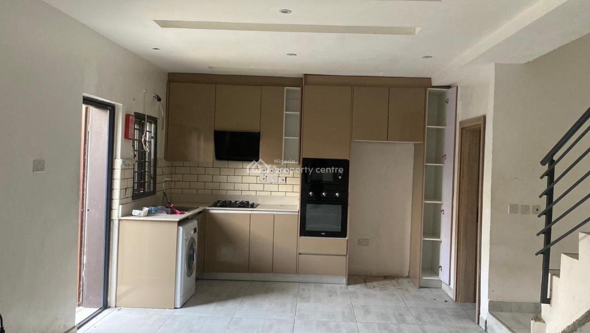 2bedroom Service Maisonette, Ikate, Lekki, Lagos, Terraced Duplex for Rent