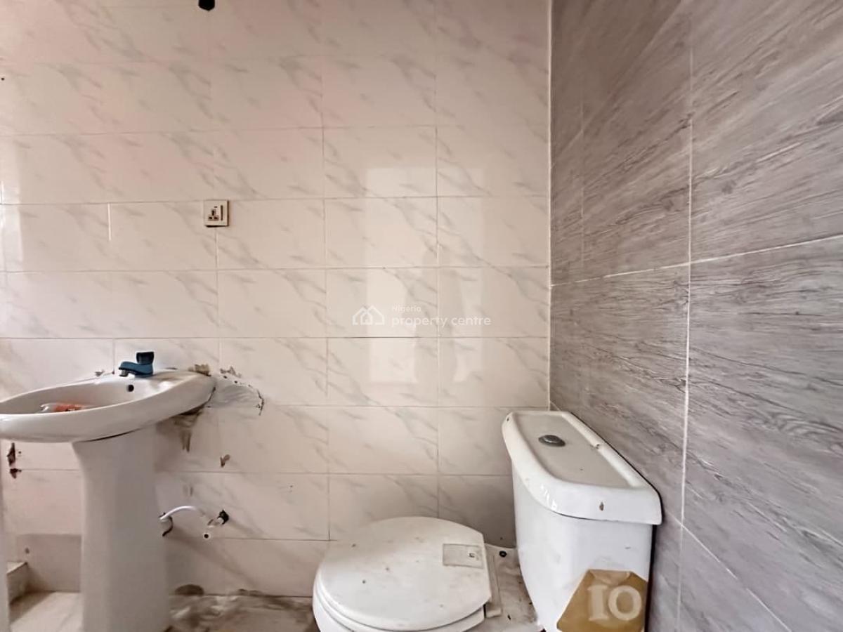 1 Bedroom Apartment Mini Flat, Lekki Phase 1, Lekki, Lagos, Mini Flat (room and Parlour) for Rent
