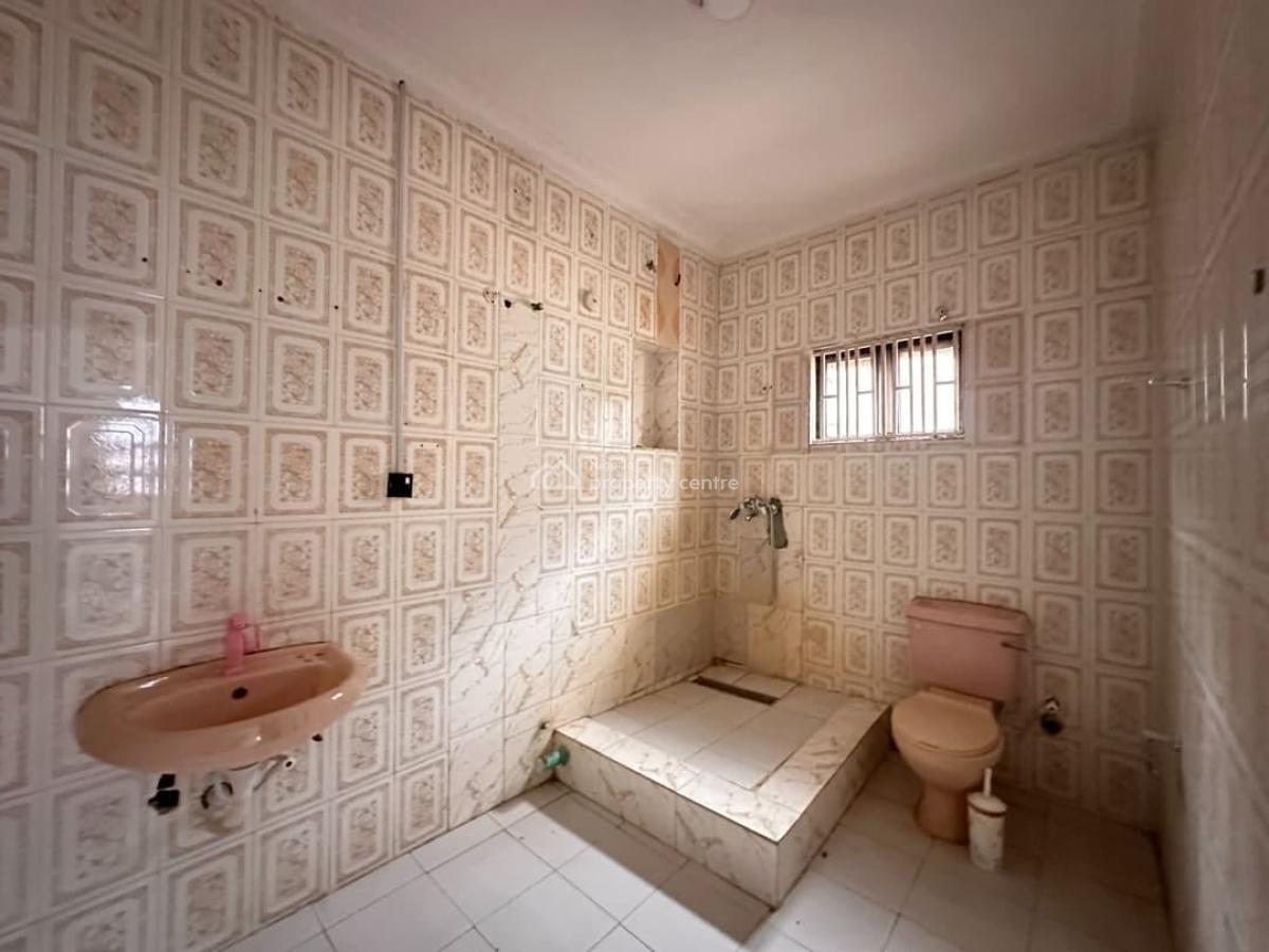 1 Bedroom Apartment Mini Flat, Lekki Phase 1, Lekki, Lagos, Mini Flat (room and Parlour) for Rent