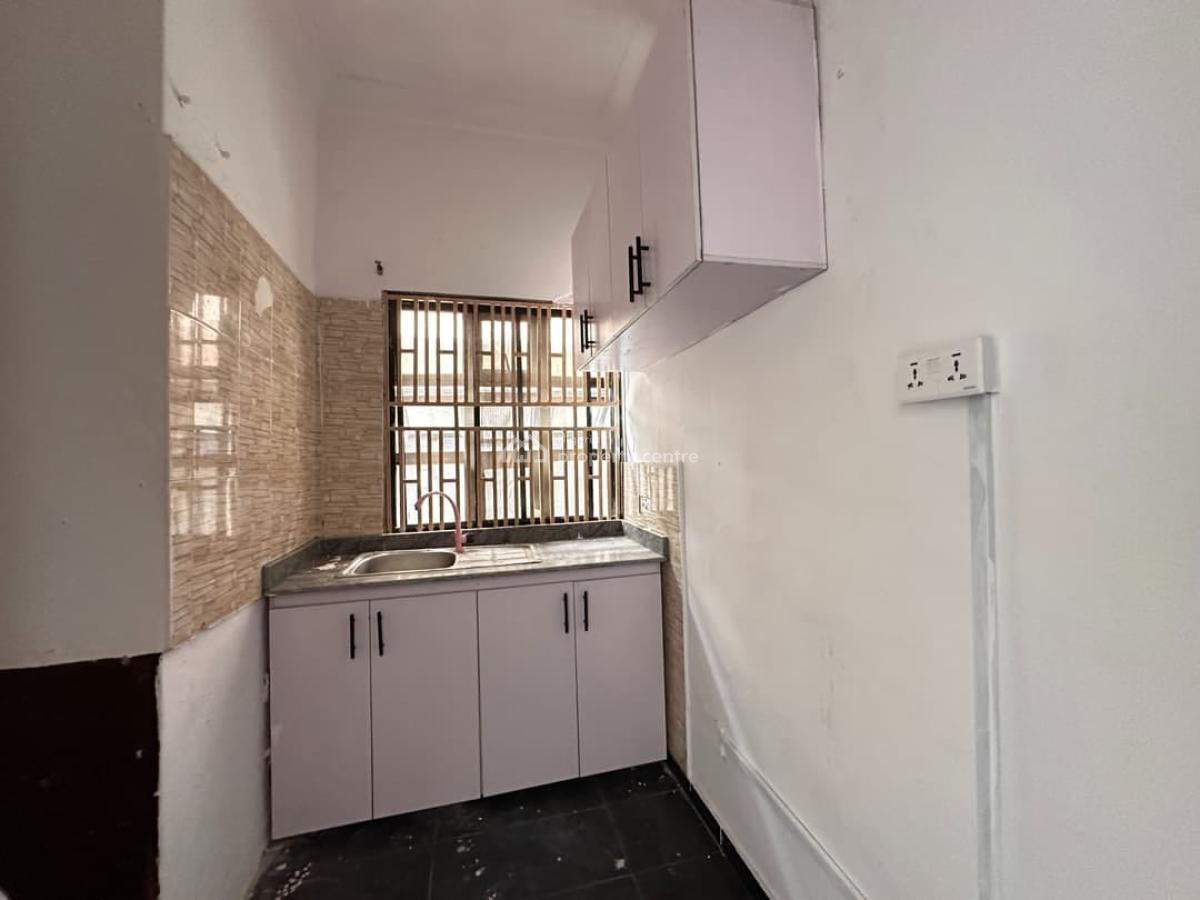 1 Bedroom Apartment Mini Flat, Lekki Phase 1, Lekki, Lagos, Mini Flat (room and Parlour) for Rent