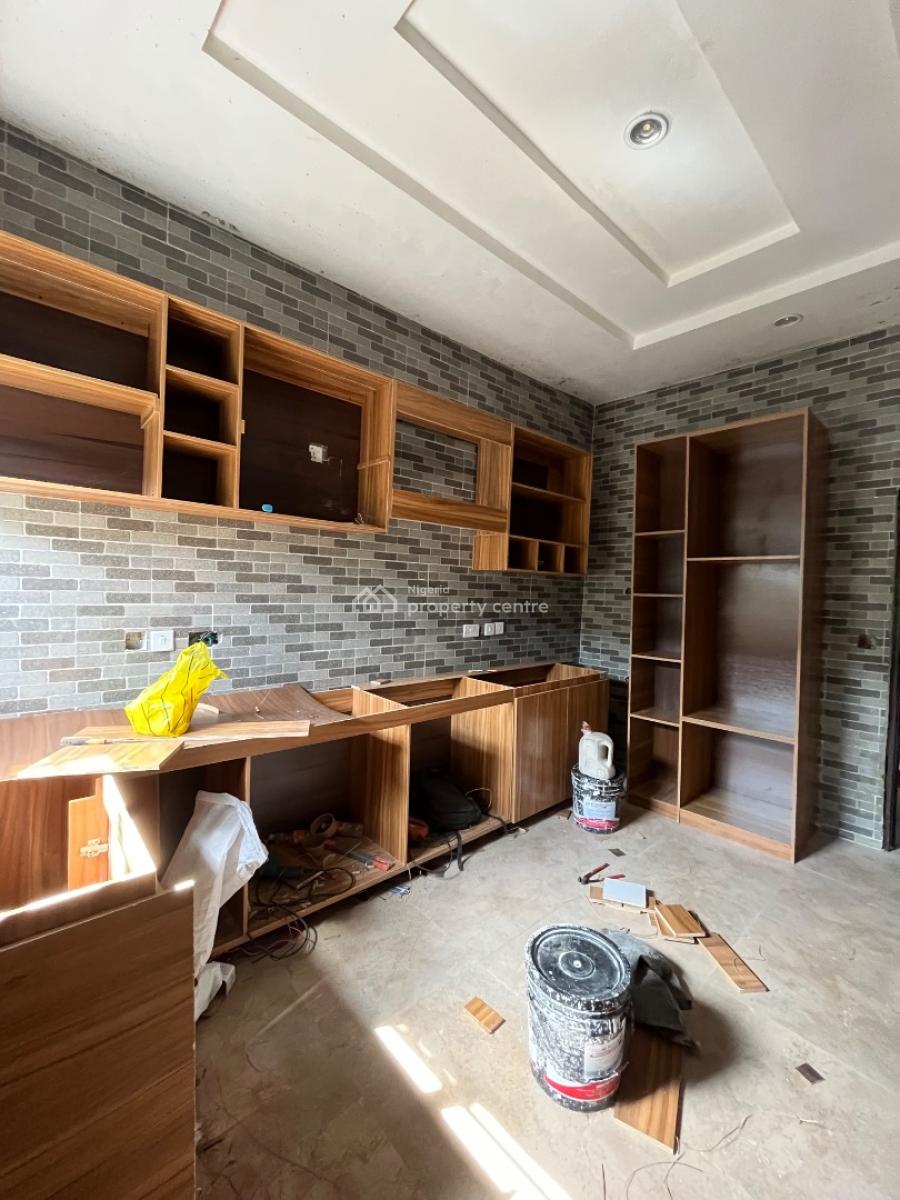 Luxury 4bed with Bq , Constant Light in a Secured Est, Abraham Adesanya, Ajah, Lagos, Terraced Duplex for Sale