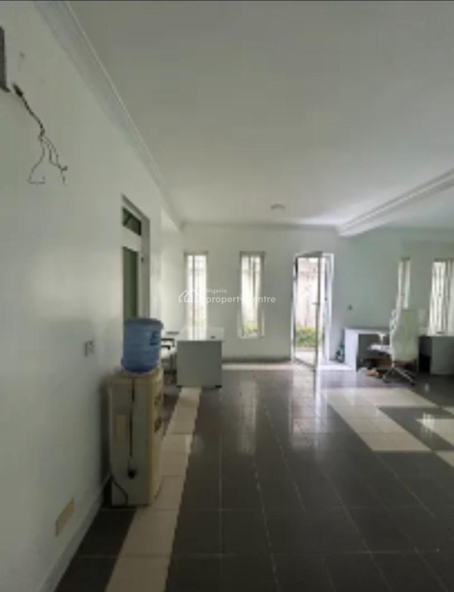Spacious 30sqm Office Or Shop Space with Shared Prepaid Meter, Lekki Phase 1, Lekki, Lagos, Office Space for Rent