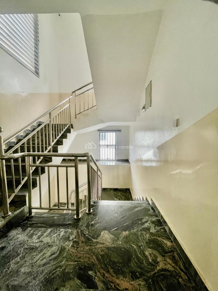 Fully Serviced 110qm on The 1st Floor with 2 Toilets on a Major Road, 4th Avenue, Gwarinpa, Abuja, Commercial Property for Rent