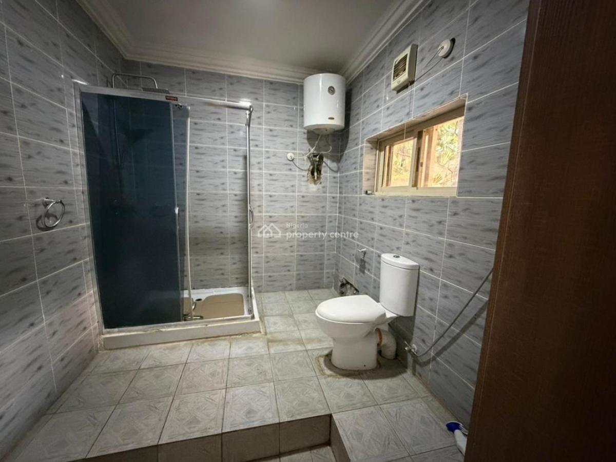 Well Serviced 3 Bedroom Flat, Maitama District, Abuja, Flat / Apartment for Rent