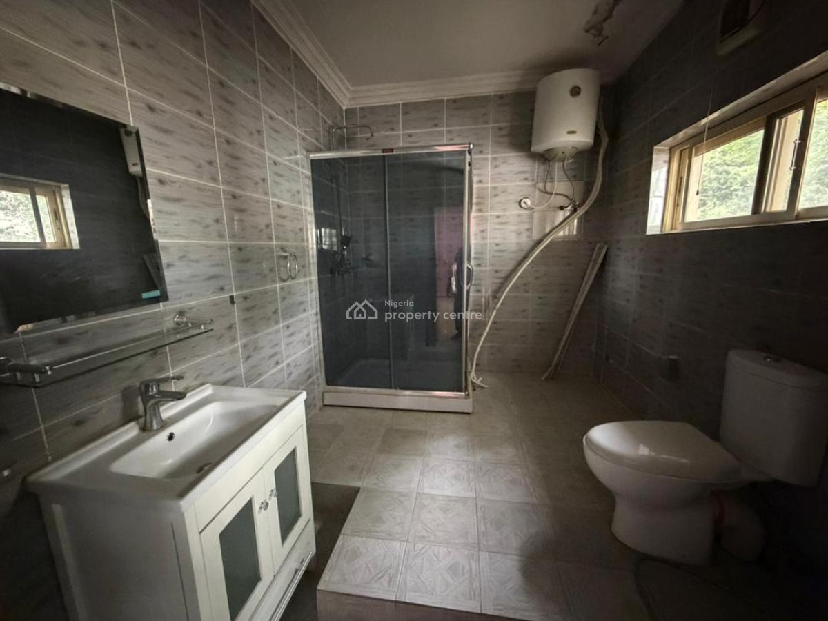 Well Serviced 3 Bedroom Flat, Maitama District, Abuja, Flat / Apartment for Rent