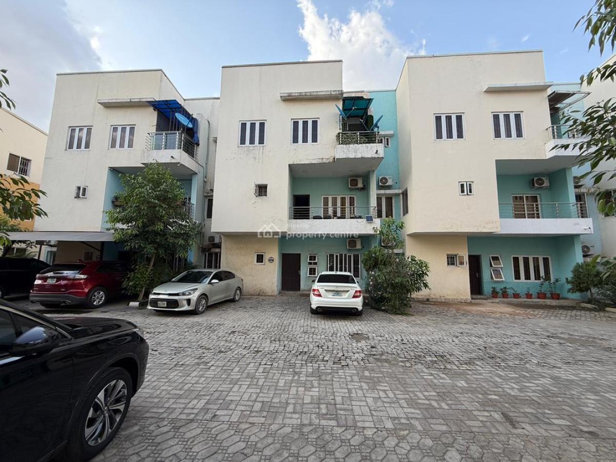 6 Bedroom Terrace Duplex with Bq, Wuye, Abuja, Terraced Duplex for Sale