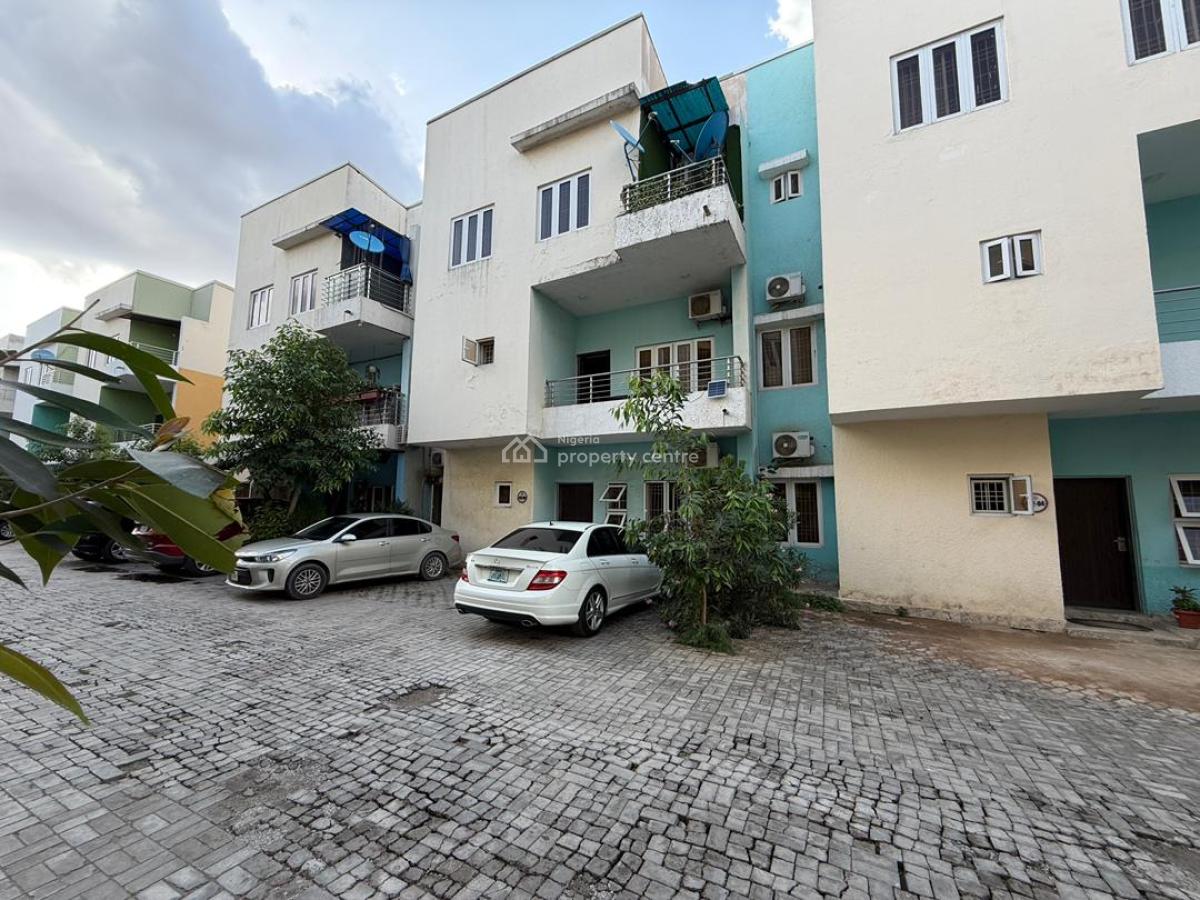 6 Bedroom Terrace Duplex with Bq, Wuye, Abuja, Terraced Duplex for Sale