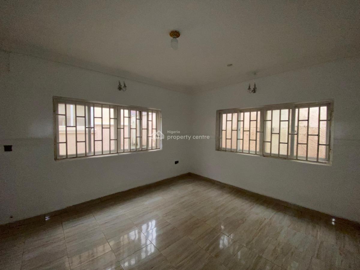 2 Bedroom Bq Apartment, Gwarinpa, Abuja, Flat / Apartment for Rent