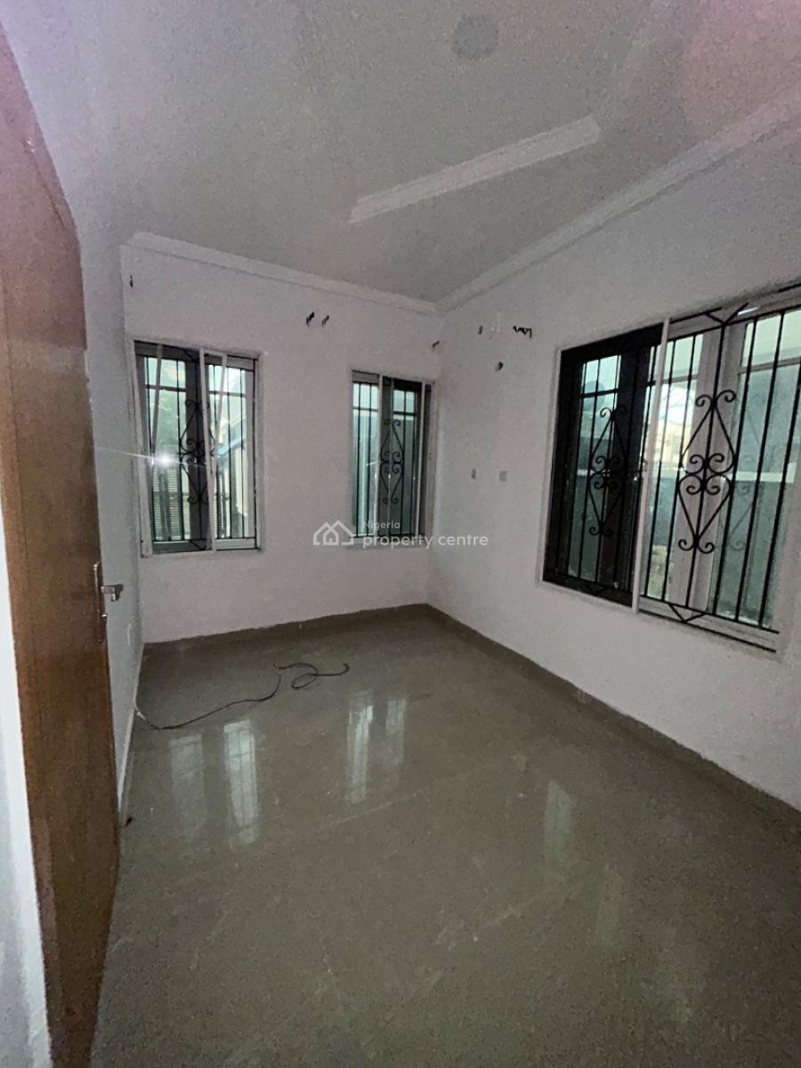 2bedroom on The Ground Floor, Ikota, Lekki, Lagos, Flat / Apartment for Rent