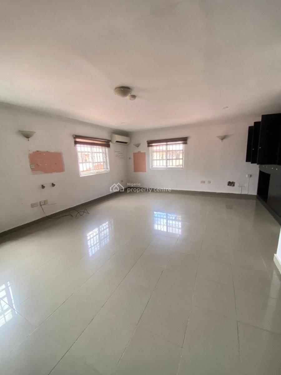 Exclusive 4bedroom Semi Detached Duplex with Bq, Inverter & Generator, Lekki Phase 1, Lekki Phase 1, Lekki, Lagos, Semi-detached Duplex for Rent