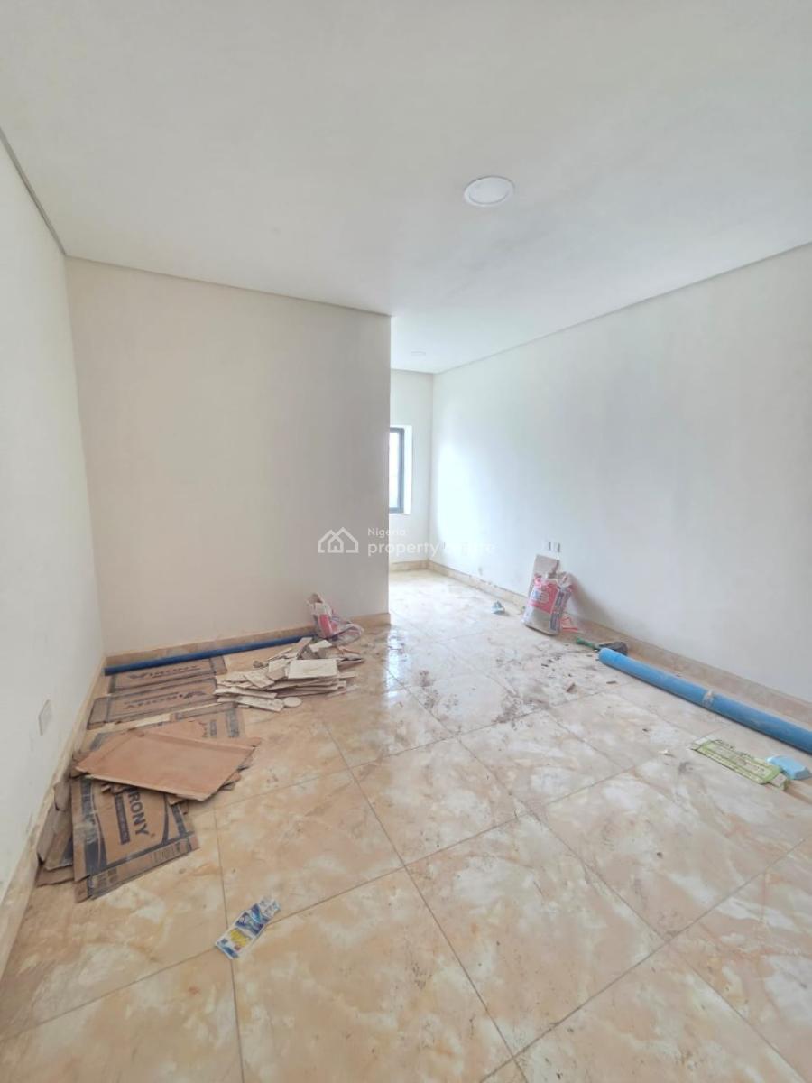 2 Bedroom Apartment, in a Serene Environment, Jahi, Abuja, Flat / Apartment for Sale