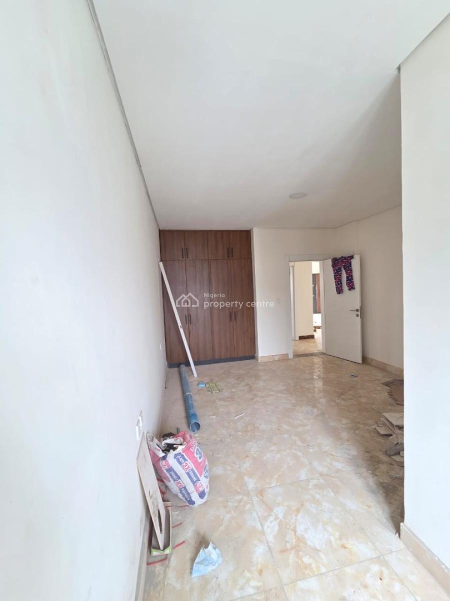 2 Bedroom Apartment, in a Serene Environment, Jahi, Abuja, Flat / Apartment for Sale