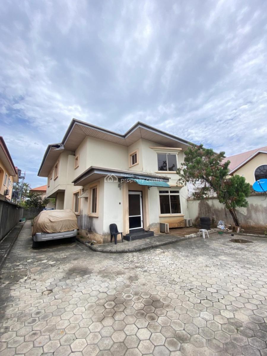 Spacious 4 Bedroom Semi Detached Duplex with 2 Rooms Bq Available, Lekki Phase 1, Lekki, Lagos, Semi-detached Duplex for Rent