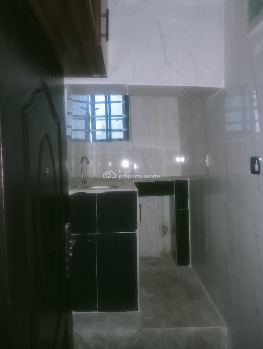 Luxury 2bedroom Apartment, Olowora, Magodo, Lagos, Flat / Apartment for Rent