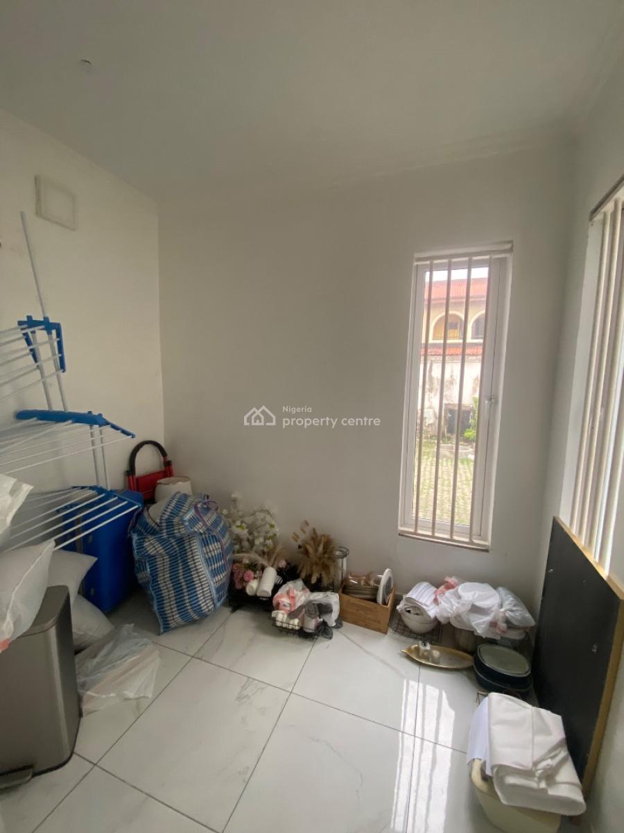 30sqm Office Or Shop Space, Lekki Phase 1, Lekki, Lagos, Office Space for Rent