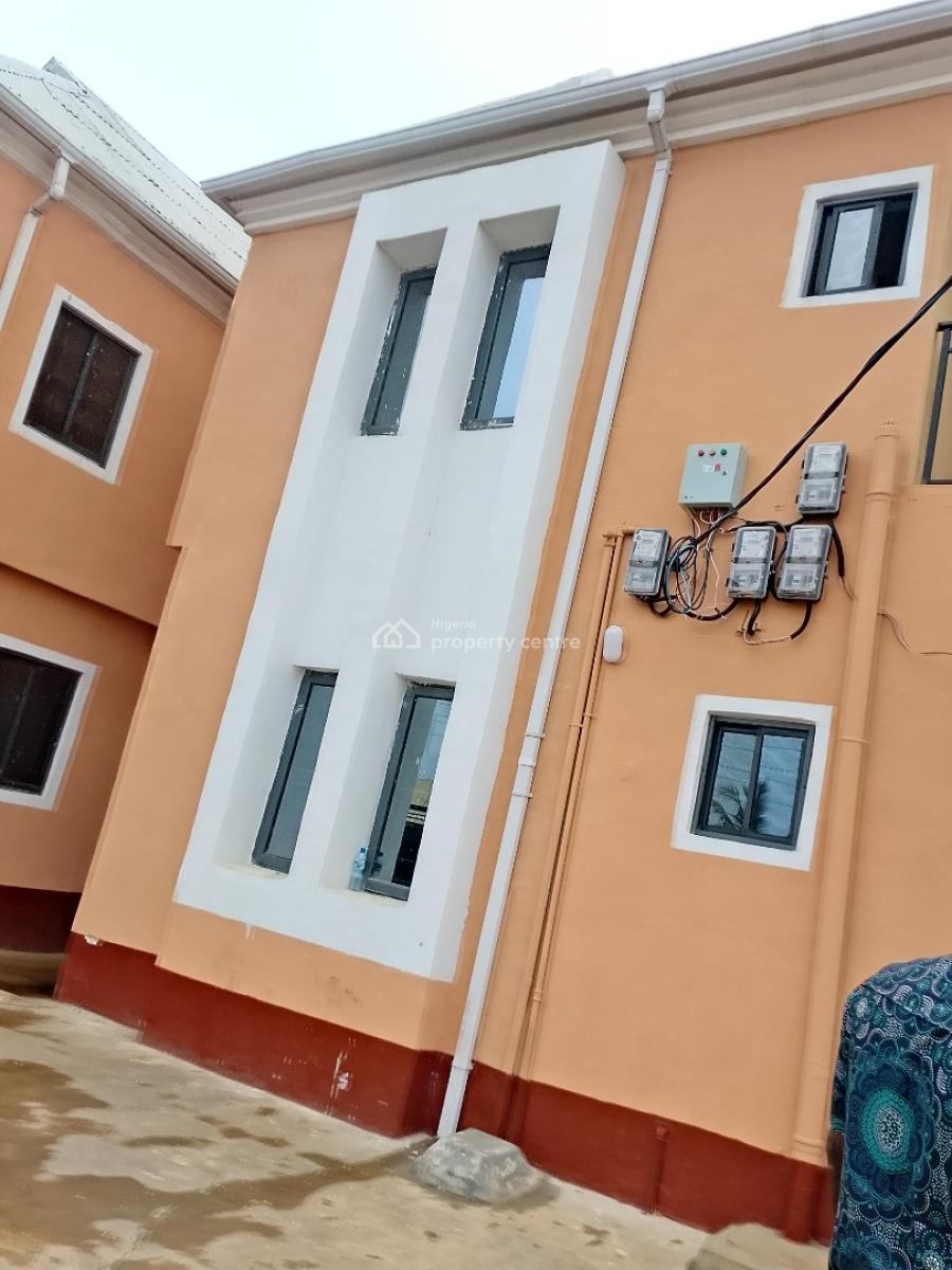 Luxury Two Bedroom, Agunfoye Estate, Igbogbo, Ikorodu, Lagos, Flat / Apartment for Rent
