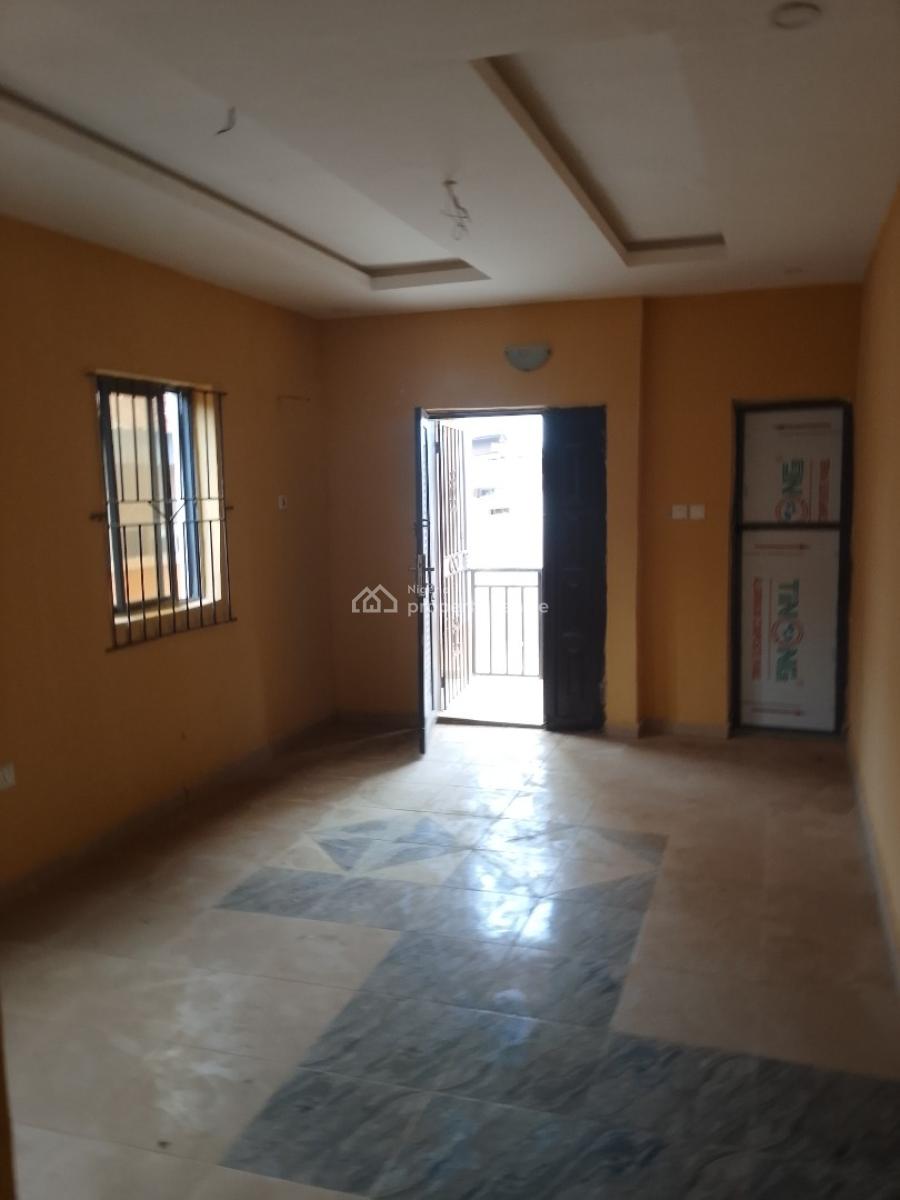 Luxury Two Bedroom, Agunfoye Estate, Igbogbo, Ikorodu, Lagos, Flat / Apartment for Rent