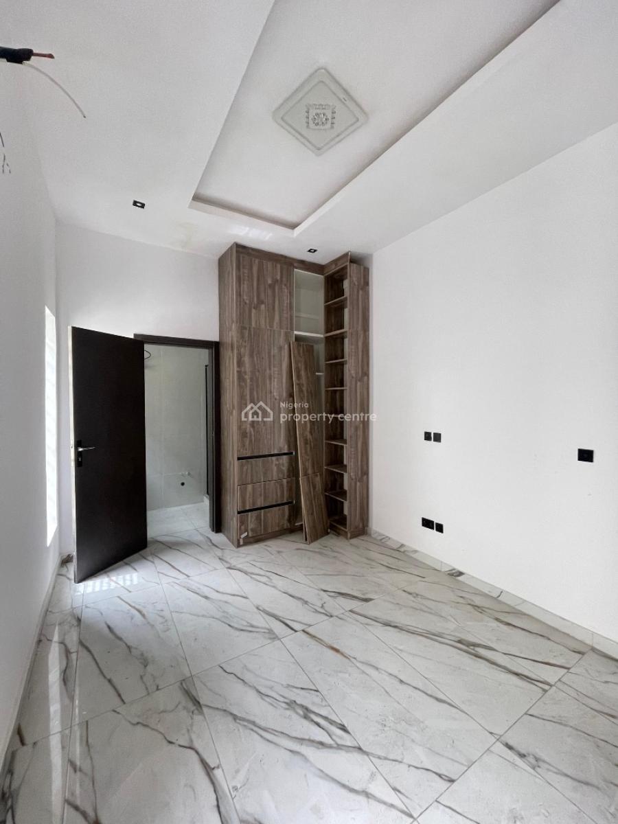5bedroom Full Detached Duplex with a Room Bq, Osapa, Lekki, Lagos, Detached Duplex for Sale