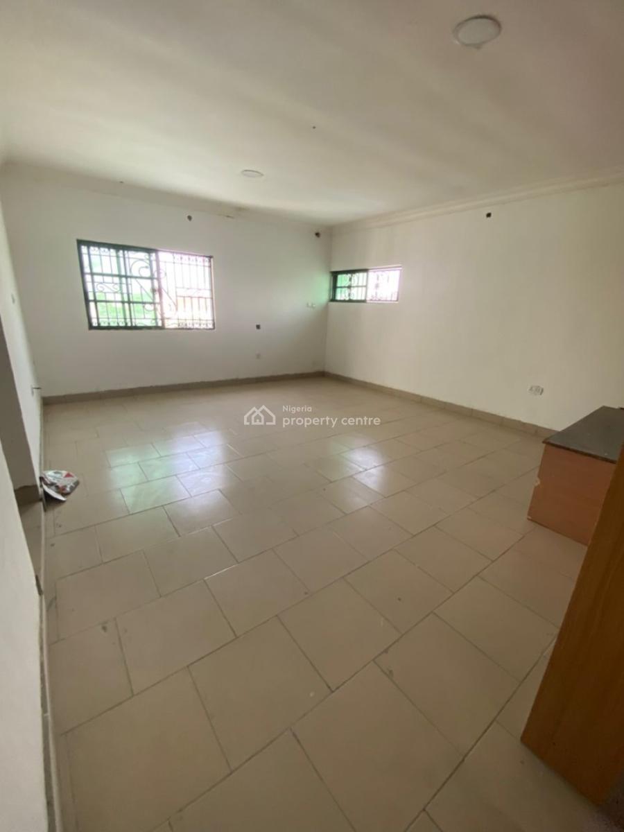 Semi Master Bedroom Shared Kitchen in Osapa London, Mudashiru Street, Osapa, Lekki, Lagos, Self Contain (single Rooms) for Rent