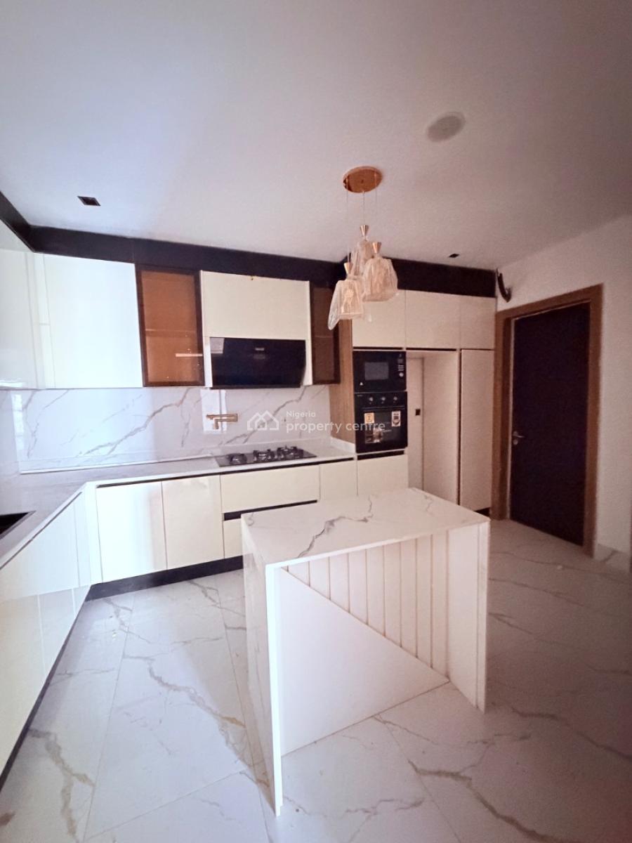 Newly Built 2bedrooms Flat, Off Freedom Way, Lekki Phase 1, Lekki, Lagos, Flat / Apartment for Sale
