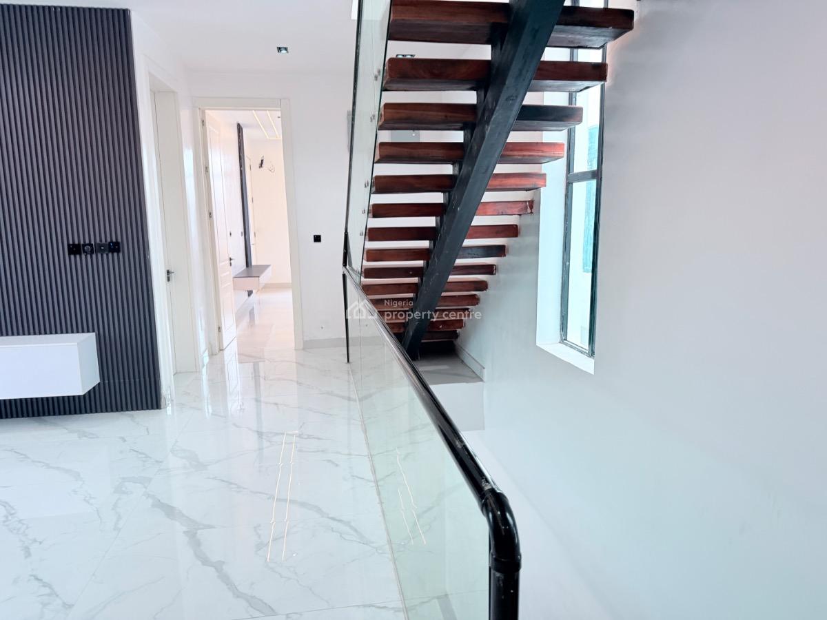 5bedrooms Fully Detached with Bq, Lekki Phase1, Lekki Phase 1, Lekki, Lagos, Detached Duplex for Sale